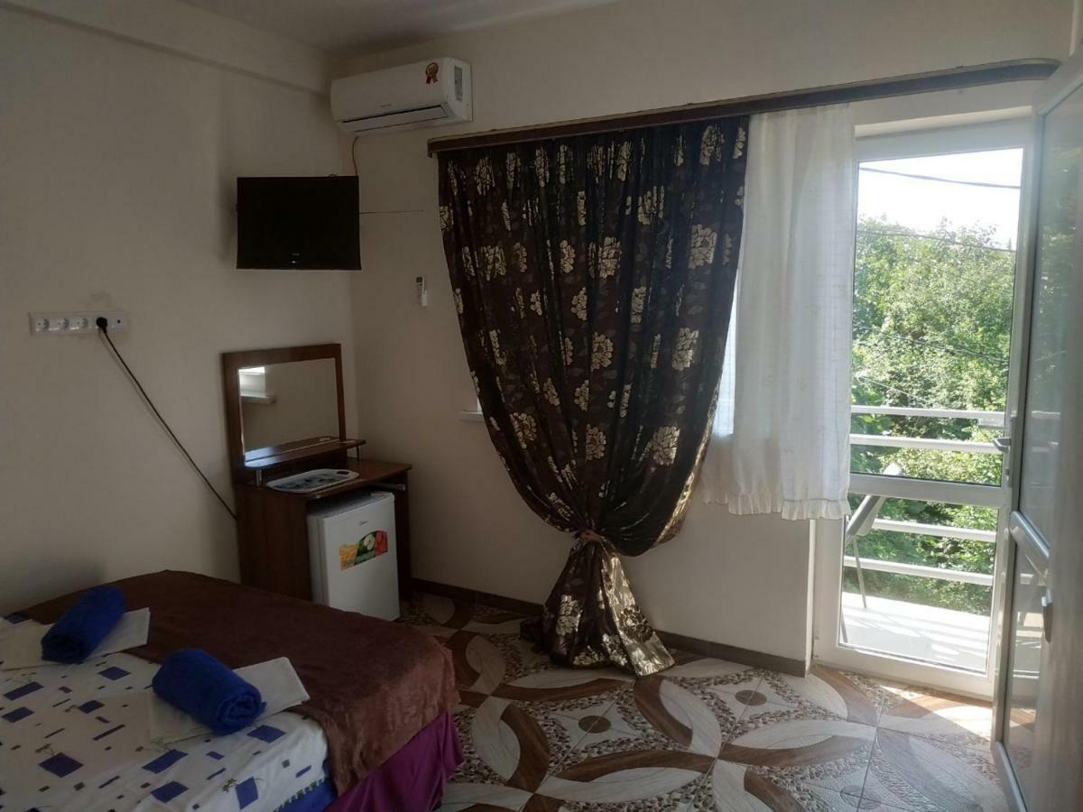 Guest House U Antoniny Gagra Szoba fotó